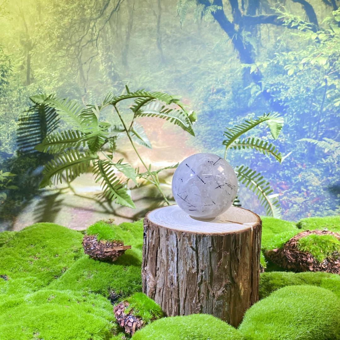 Natural crystal balls-black tourmline