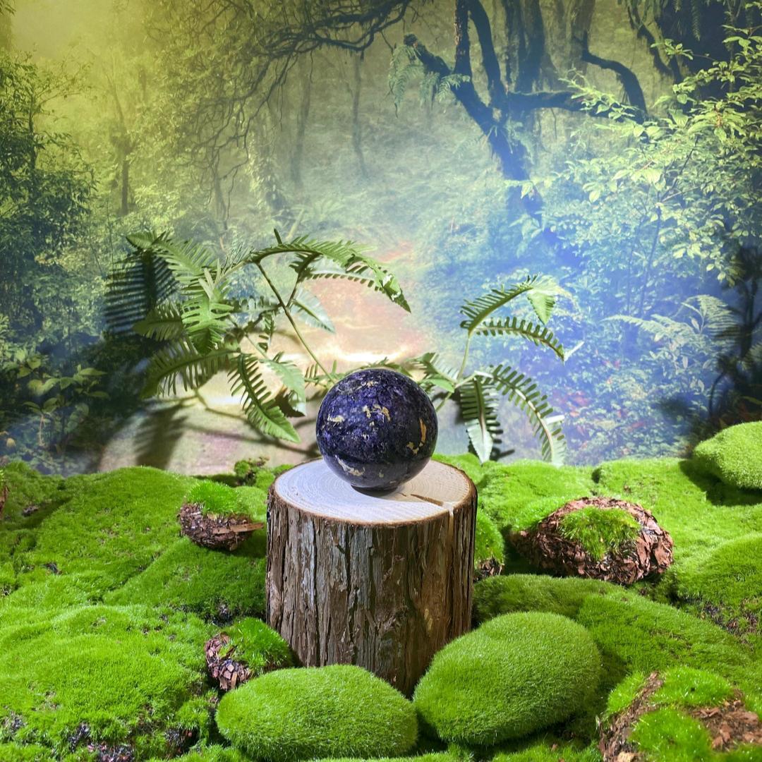 Natural crystal balls-Root Fluorite