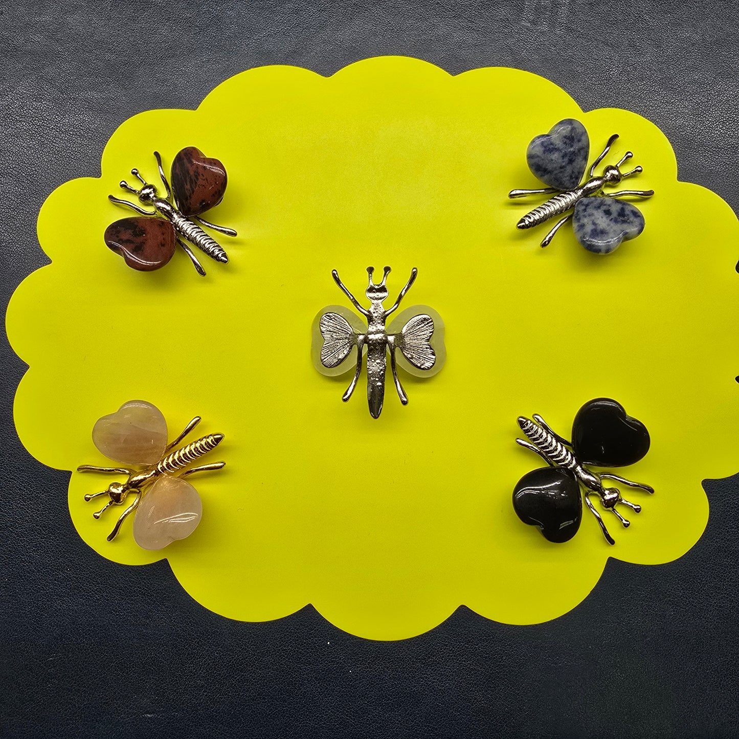 Natural crystal-small butterfly ornaments of various materials