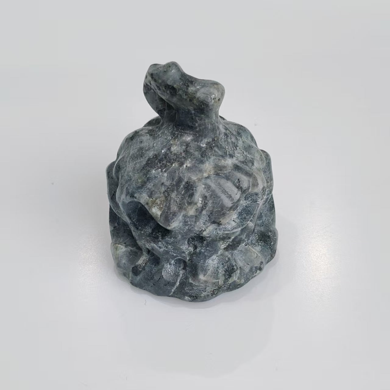 Natural Crystal-Small pumpkin carving