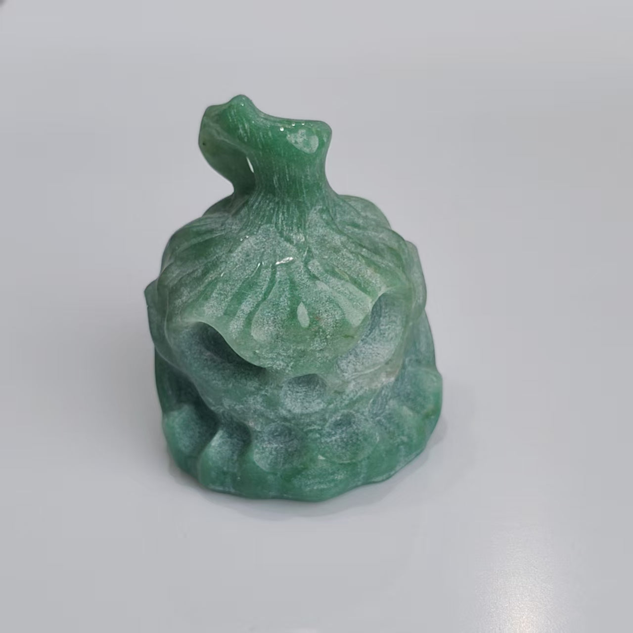 Natural Crystal-Small pumpkin carving