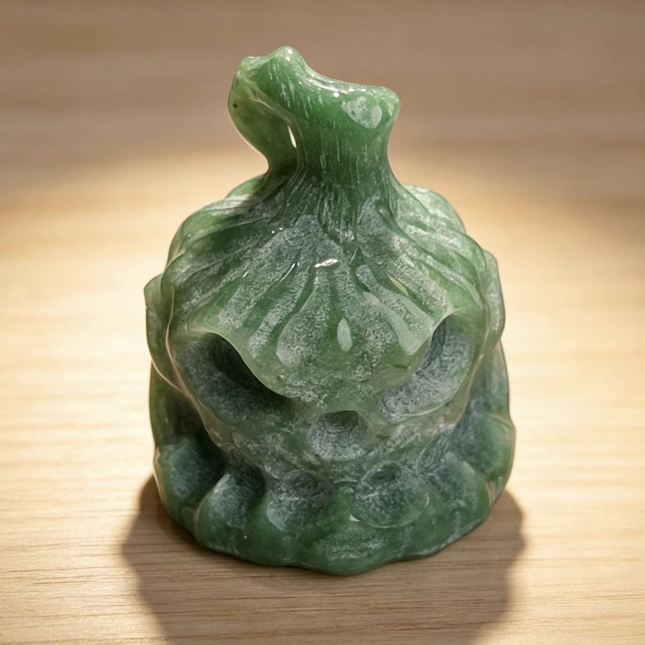 Natural Crystal-Small pumpkin carving