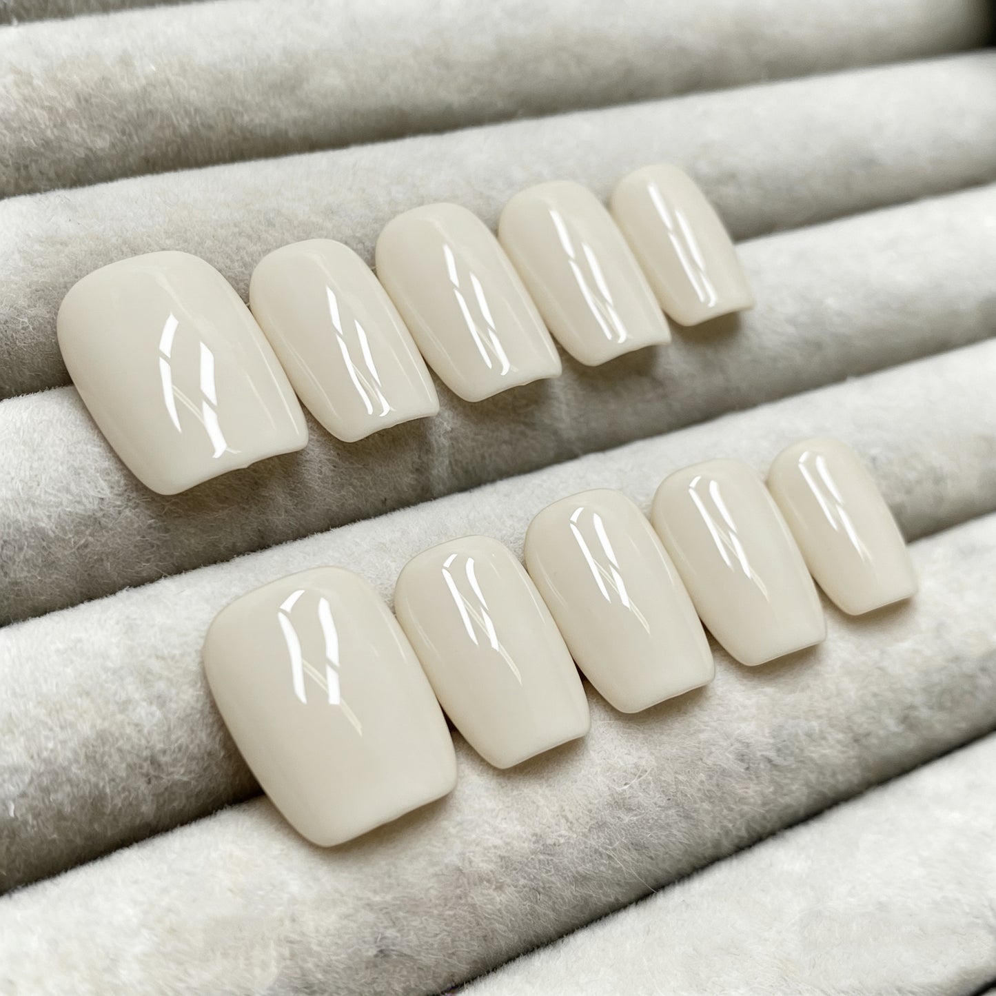 Minimalist Nude Series Handmade Press on nails - White-RT