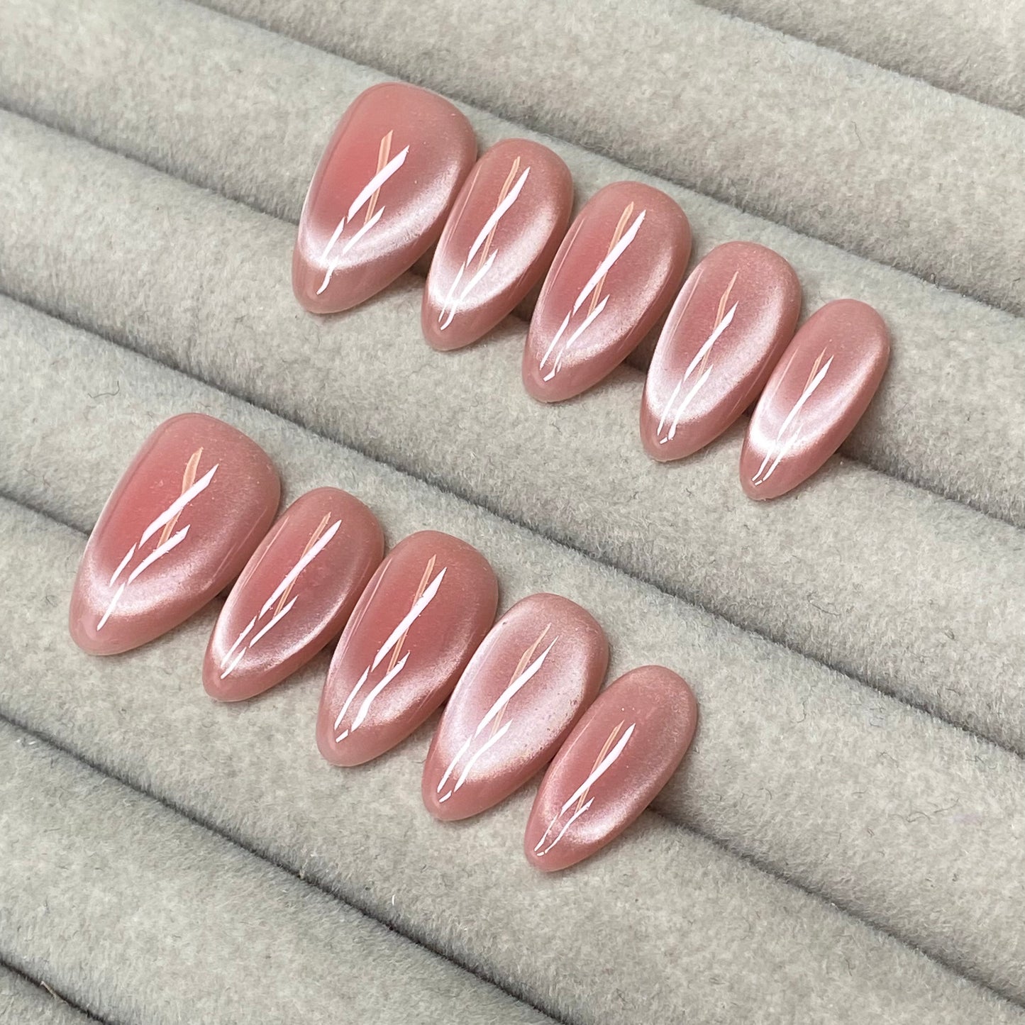 Plain pink glass bead cat-eye almond handmade nails - RT