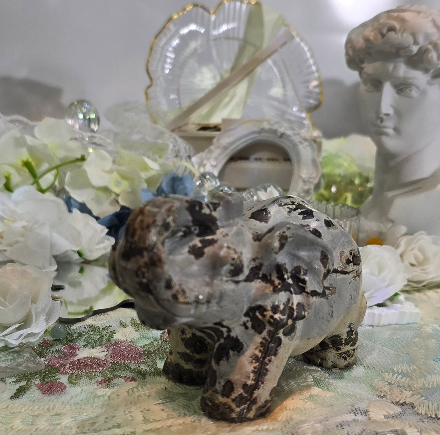 Natural Crystal-Landscape Jasper carving