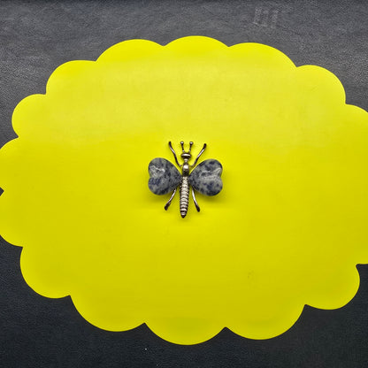 Natural crystal-small butterfly ornaments of various materials