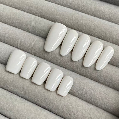 Minimalist Nude Series Handmade Press on nails - White-RT