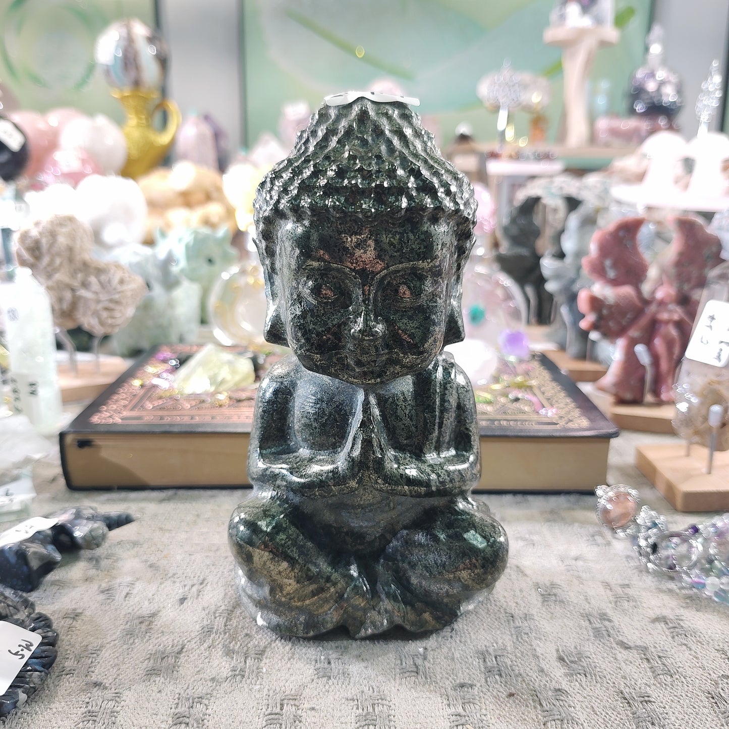 Natural Crystal - Natural Crystal Buddha