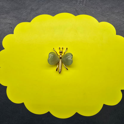 Natural crystal-small butterfly ornaments of various materials