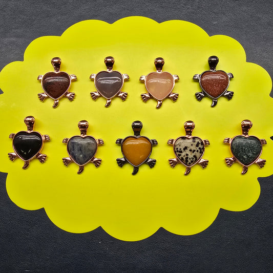 Natural crystal-turtle pendants of various materials